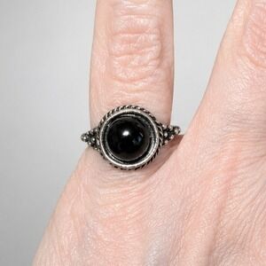 Vintage Black Ring Round Cabochon Silver Tone Beaded Band Size 4.5 R-TN61